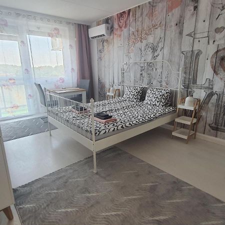 Hegyalja Apartman ミシュコルツ エクステリア 写真