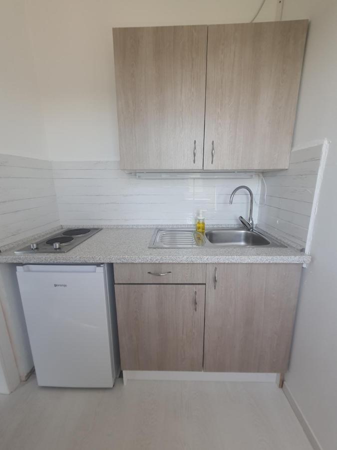 Hegyalja Apartman ミシュコルツ エクステリア 写真